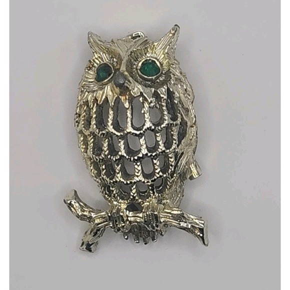 Napier Jewelry - Vintage Napier GoldTone Owl Bird Green Rhinestone Eyes 1.50" Brooch Pin